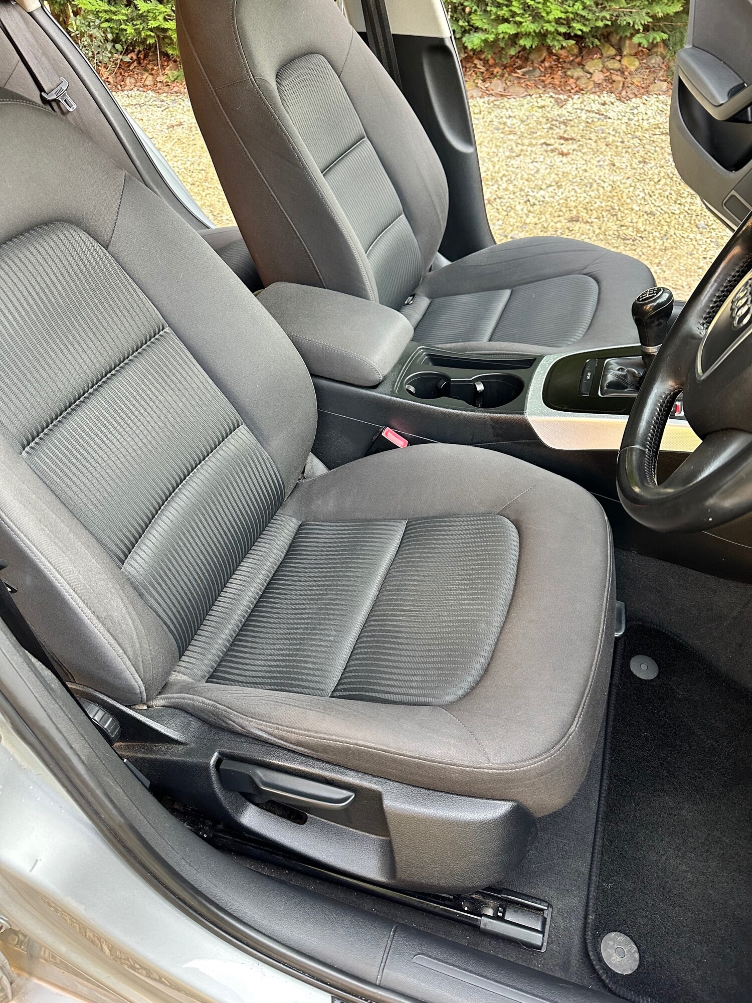 Used Audi A4 2009 for sale - 77641631: Photo 27