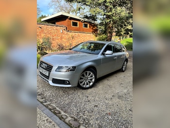 Used Audi A4 2009 for sale - 77641631: Photo