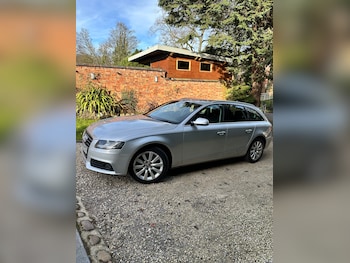 Used Audi A4 2009 for sale - 77641631: Photo