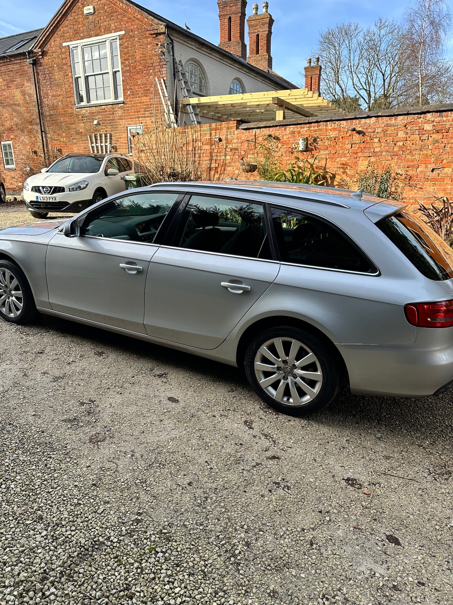 Used Audi A4 2009 for sale - 77641631: Photo 5