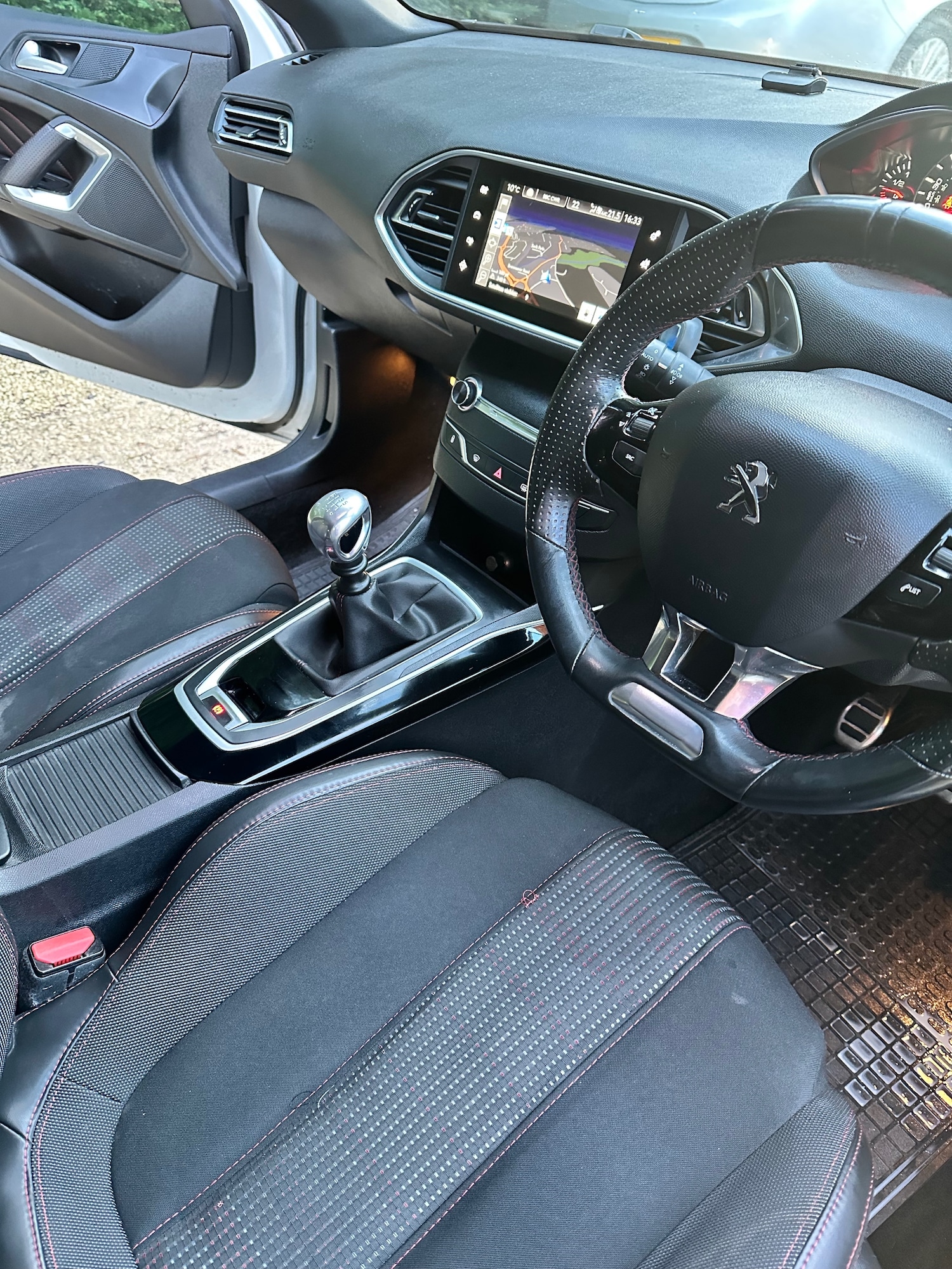 Used Peugeot 308 2016 for sale - 77520025: Photo 23