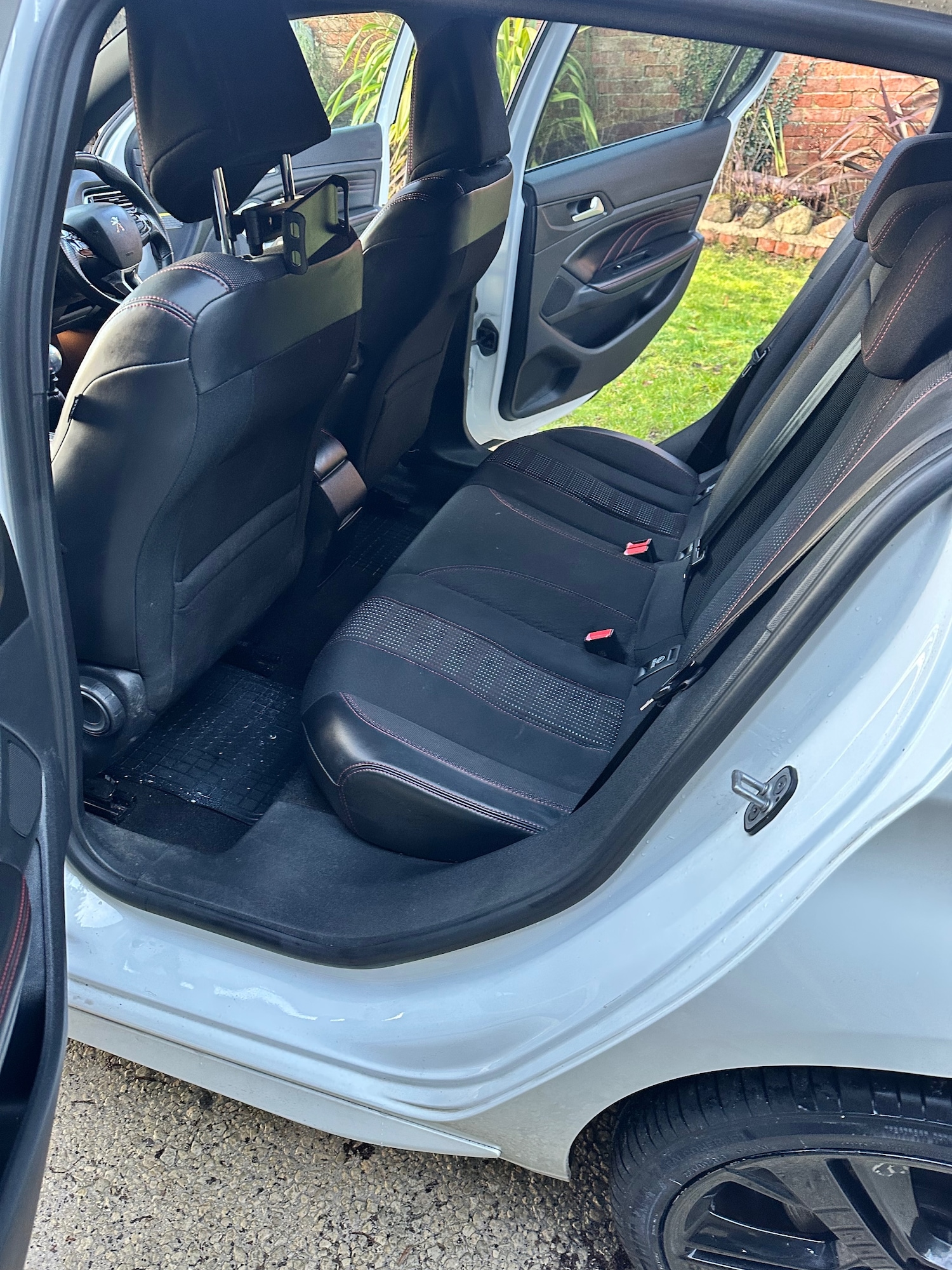 Used Peugeot 308 2016 for sale - 77520025: Photo 29