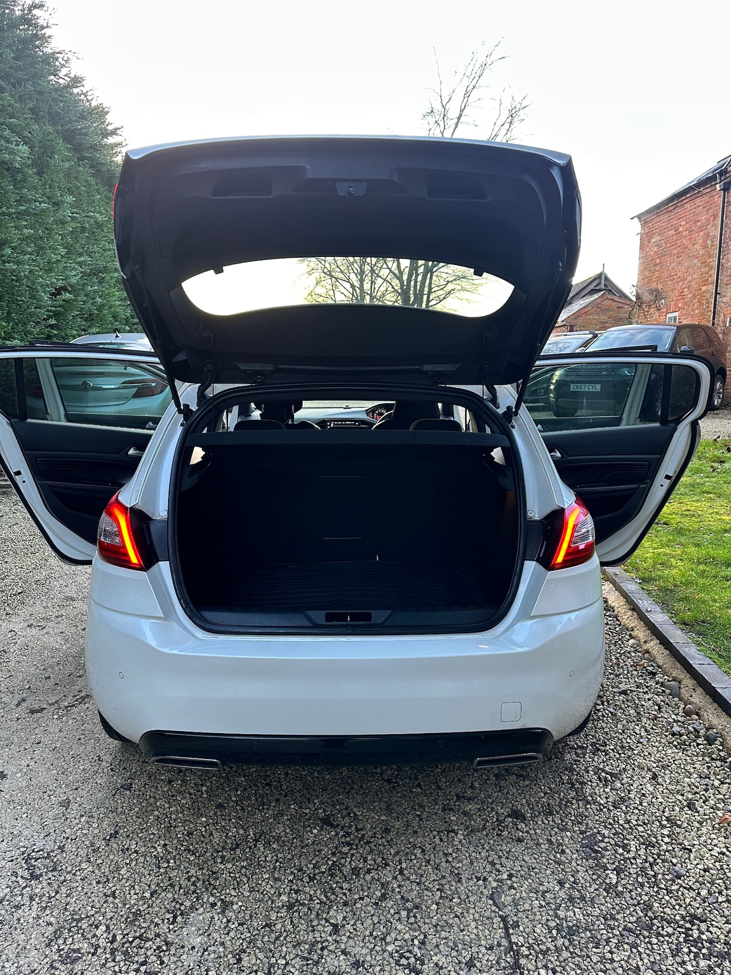 Used Peugeot 308 2016 for sale - 77520025: Photo 38