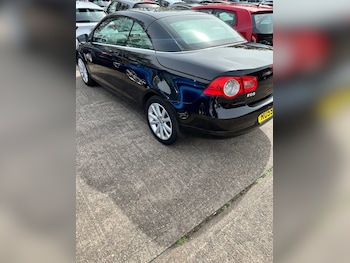 Used Volkswagen EOS 2009 for sale - 78212117: Photo