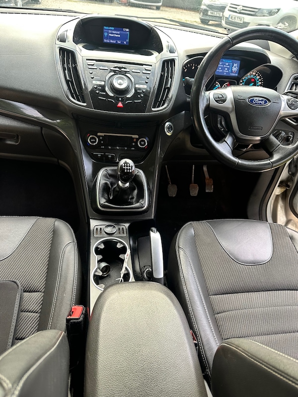 Used Ford Kuga 2014 for sale - 75983662: Photo 19