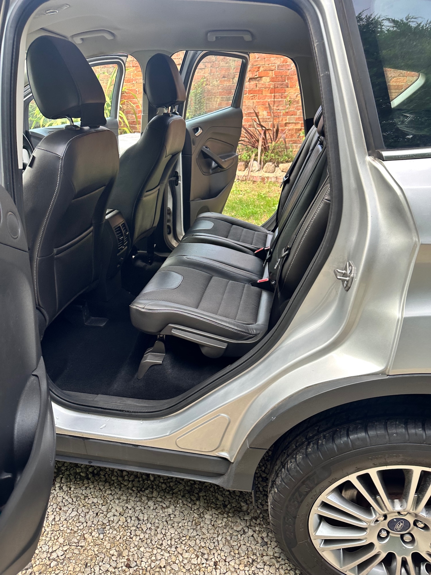 Used Ford Kuga 2014 for sale - 75983662: Photo 26