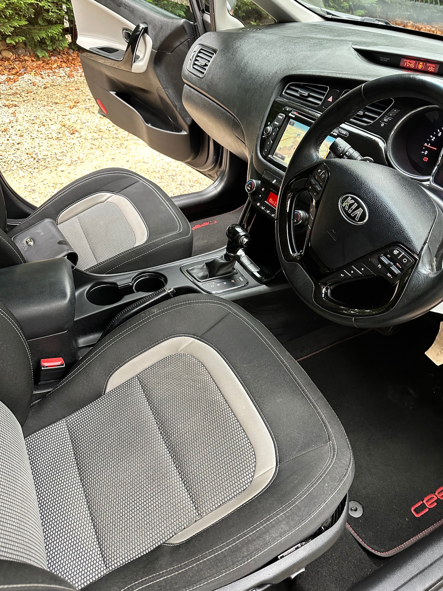 Used Kia Ceed 2015 for sale - 75918060: Photo 17