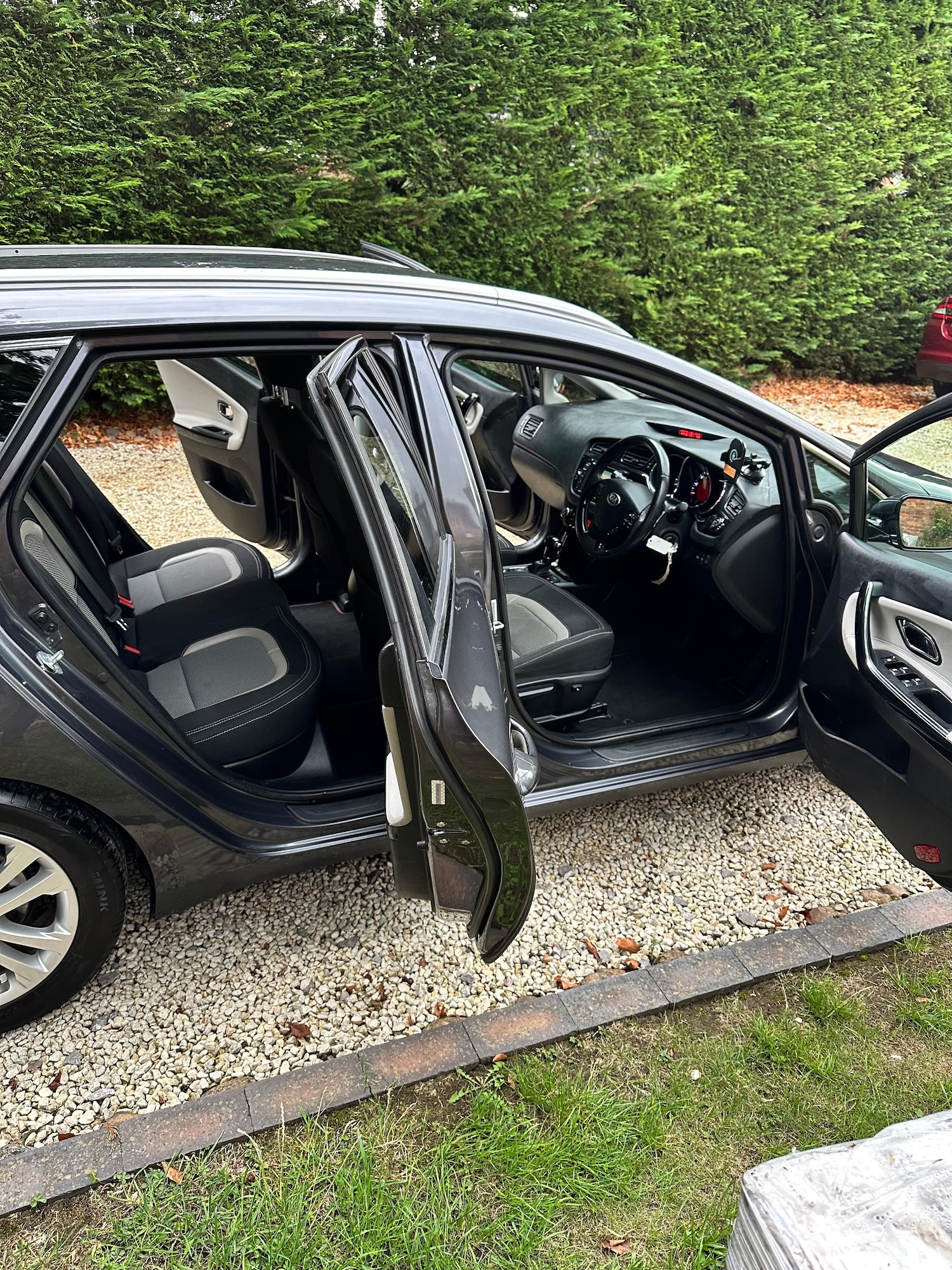 Used Kia Ceed 2015 for sale - 75918060: Photo 25