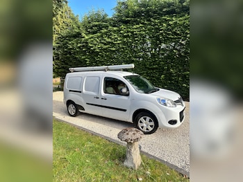 Used Renault Kangoo 2017 for sale - 78331777: Photo