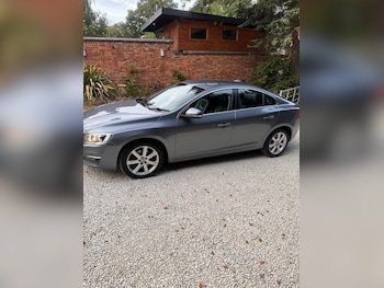 Used Volvo S60 2015 for sale - 79503911: Photo
