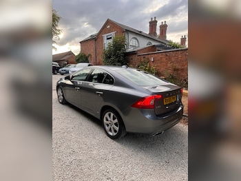 Used Volvo S60 2015 for sale - 79503911: Photo