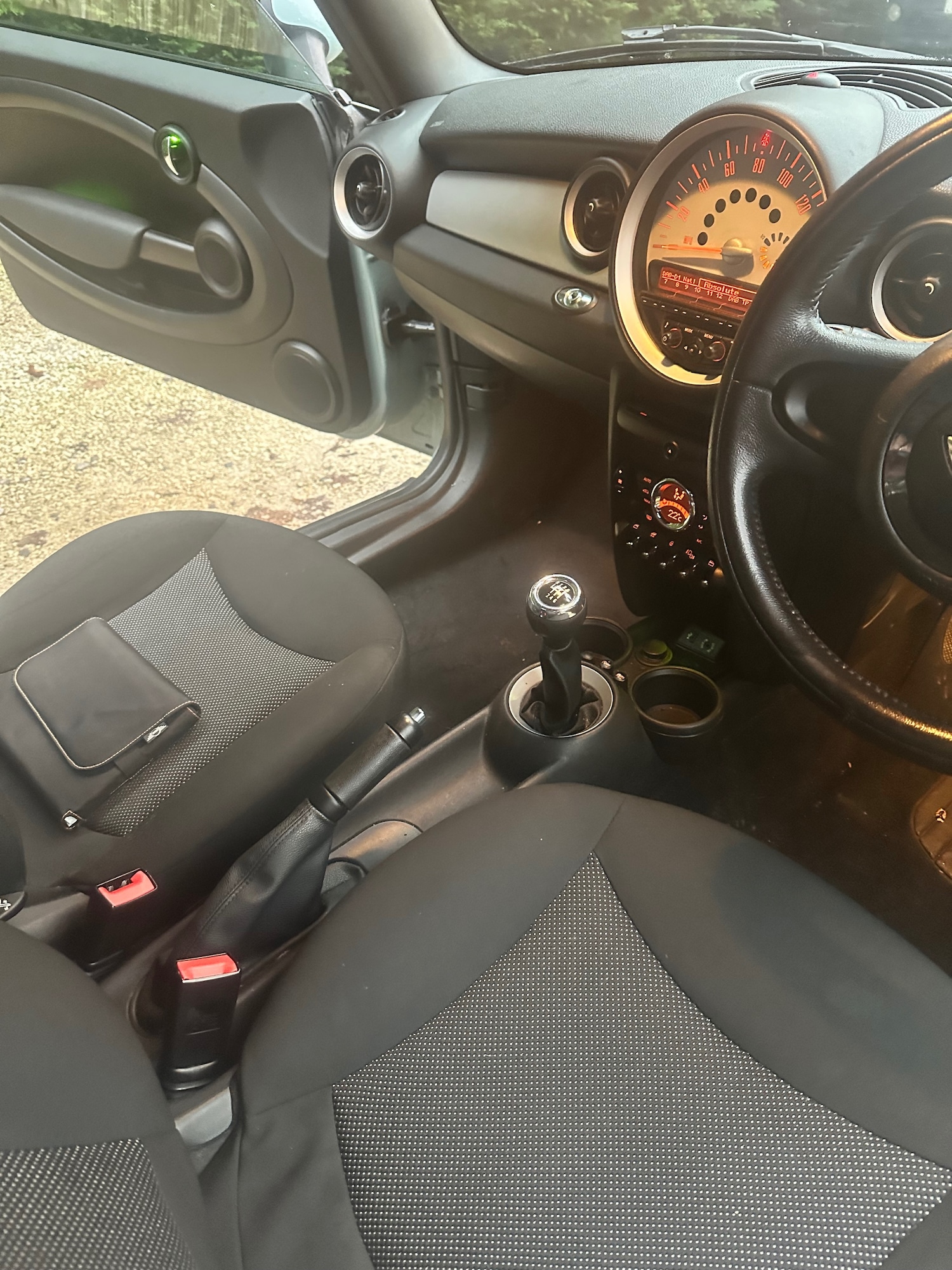 Used MINI Convertible 2013 for sale - 76547304: Photo 19