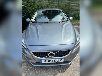 Used Volvo V40 2019 for sale - 78703649: Photo