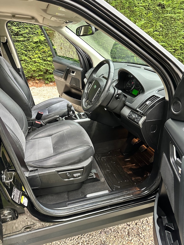 Used Land Rover Freelander 2011 for sale - 76194696: Photo 15