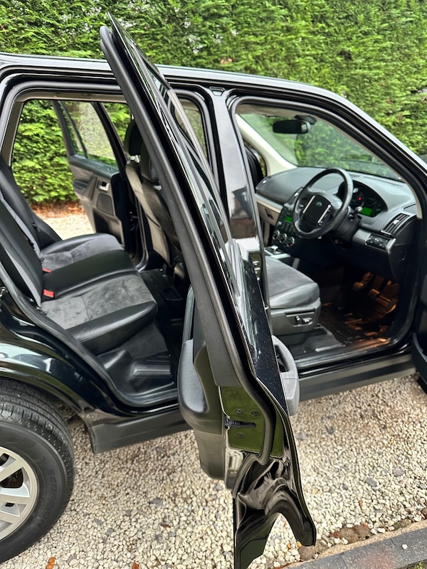 Used Land Rover Freelander 2011 for sale - 76194696: Photo 22