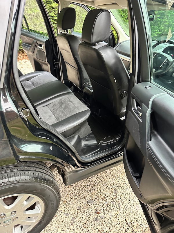 Used Land Rover Freelander 2011 for sale - 76194696: Photo 24