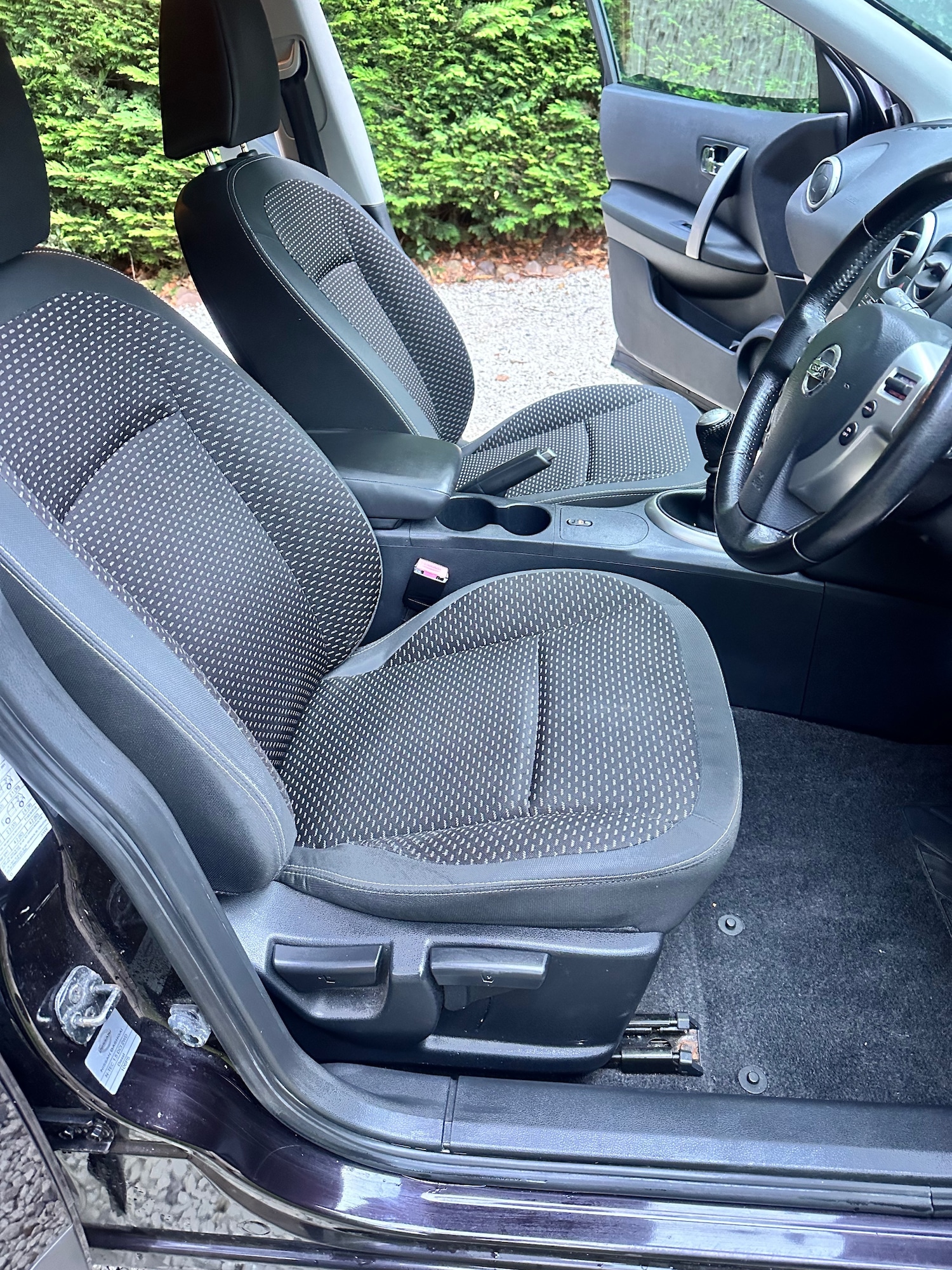 Used Nissan Qashqai 2010 for sale - 76224846: Photo 17