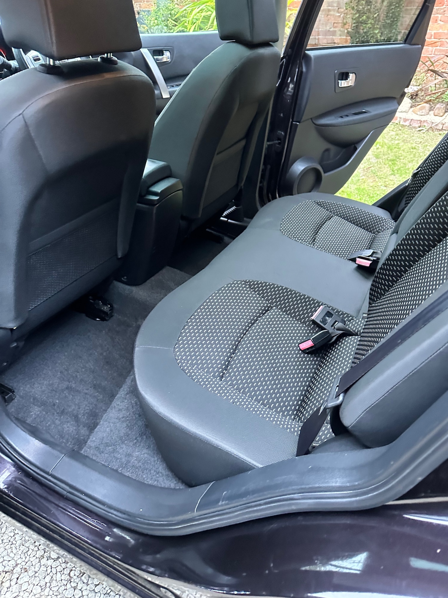 Used Nissan Qashqai 2010 for sale - 76224846: Photo 27