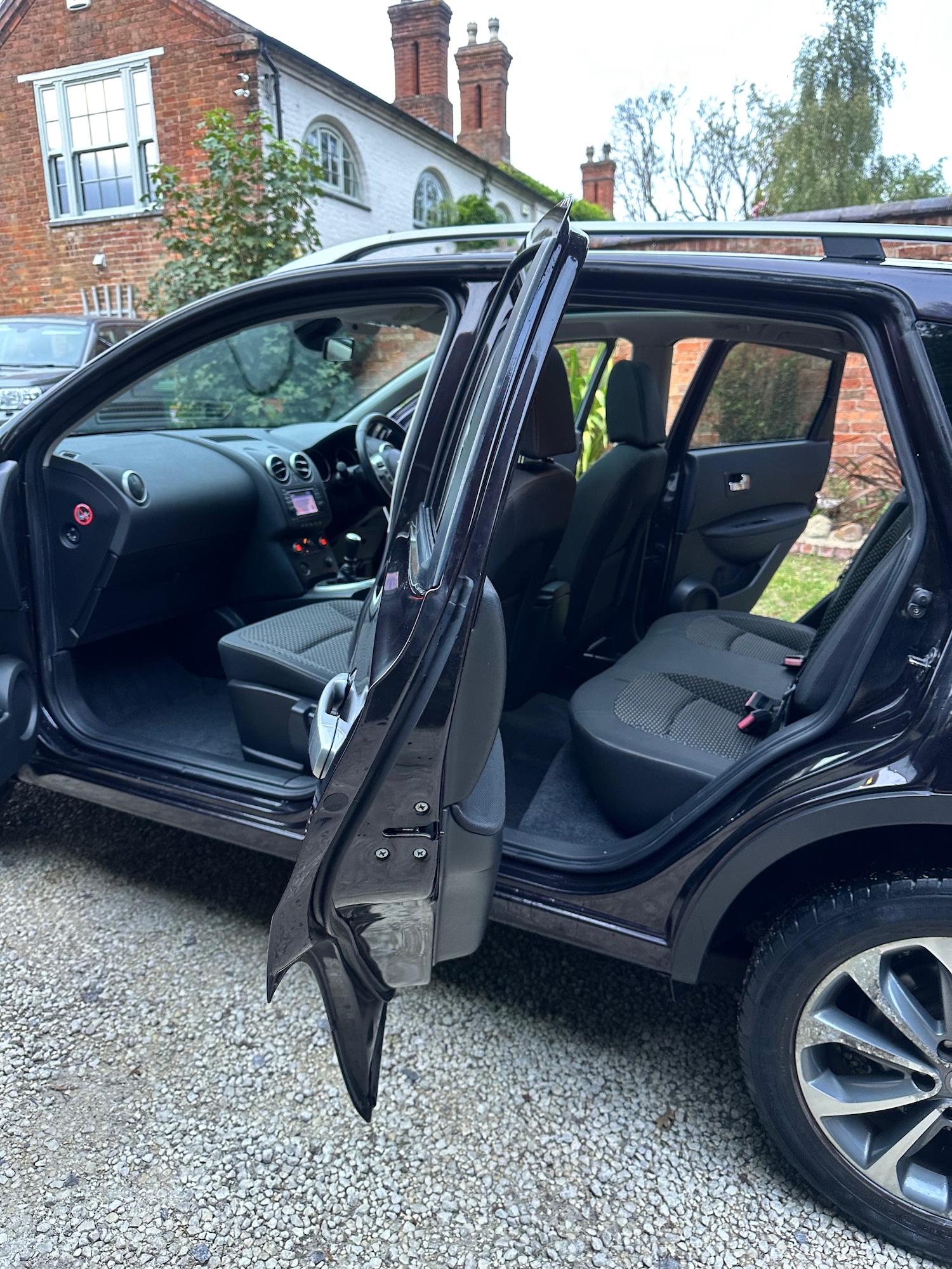 Used Nissan Qashqai 2010 for sale - 76224846: Photo 30