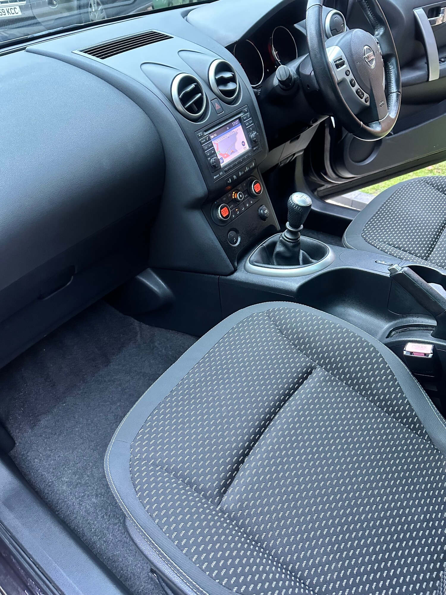 Used Nissan Qashqai 2010 for sale - 76224846: Photo 35