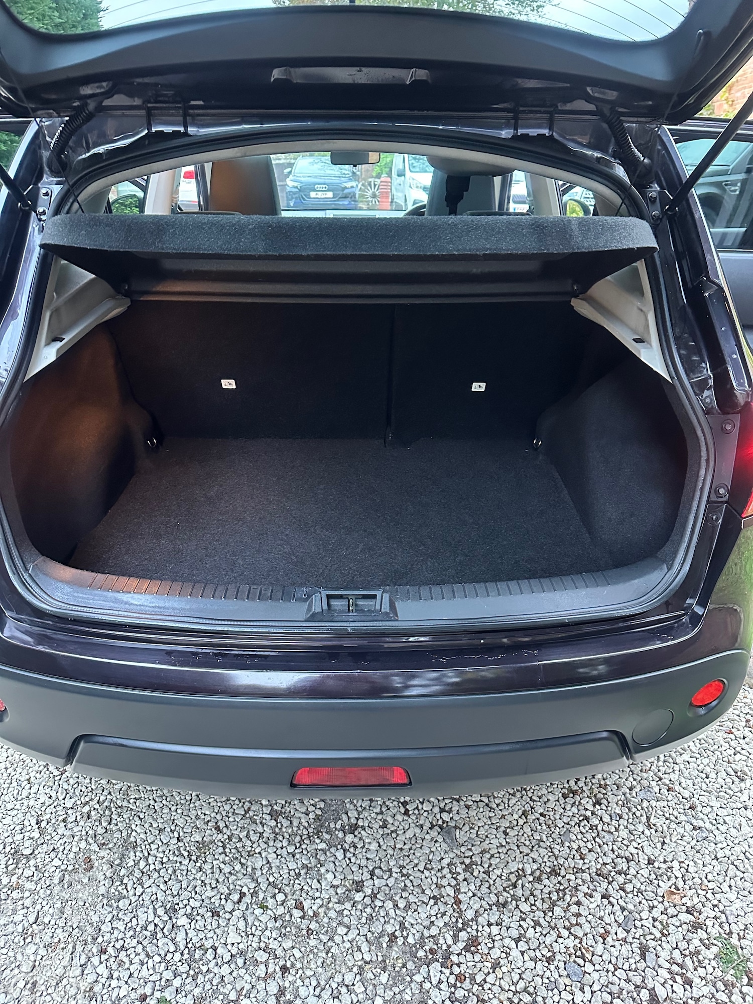 Used Nissan Qashqai 2010 for sale - 76224846: Photo 37