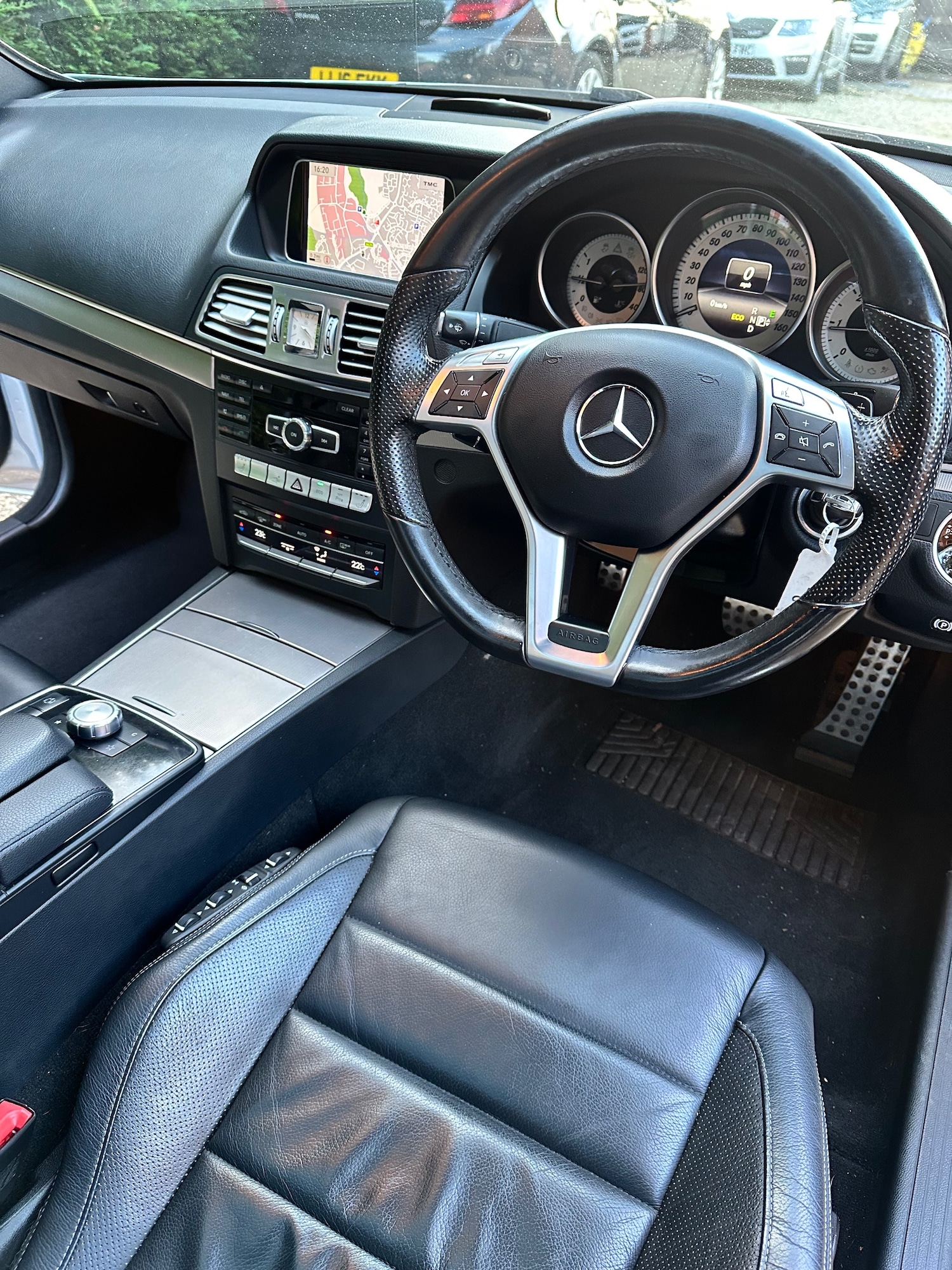 Used Mercedes-Benz E Class 2013 for sale - 76627108: Photo 22