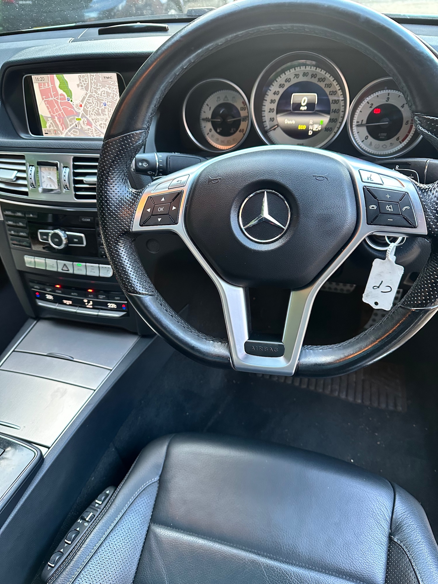 Used Mercedes-Benz E Class 2013 for sale - 76627108: Photo 24