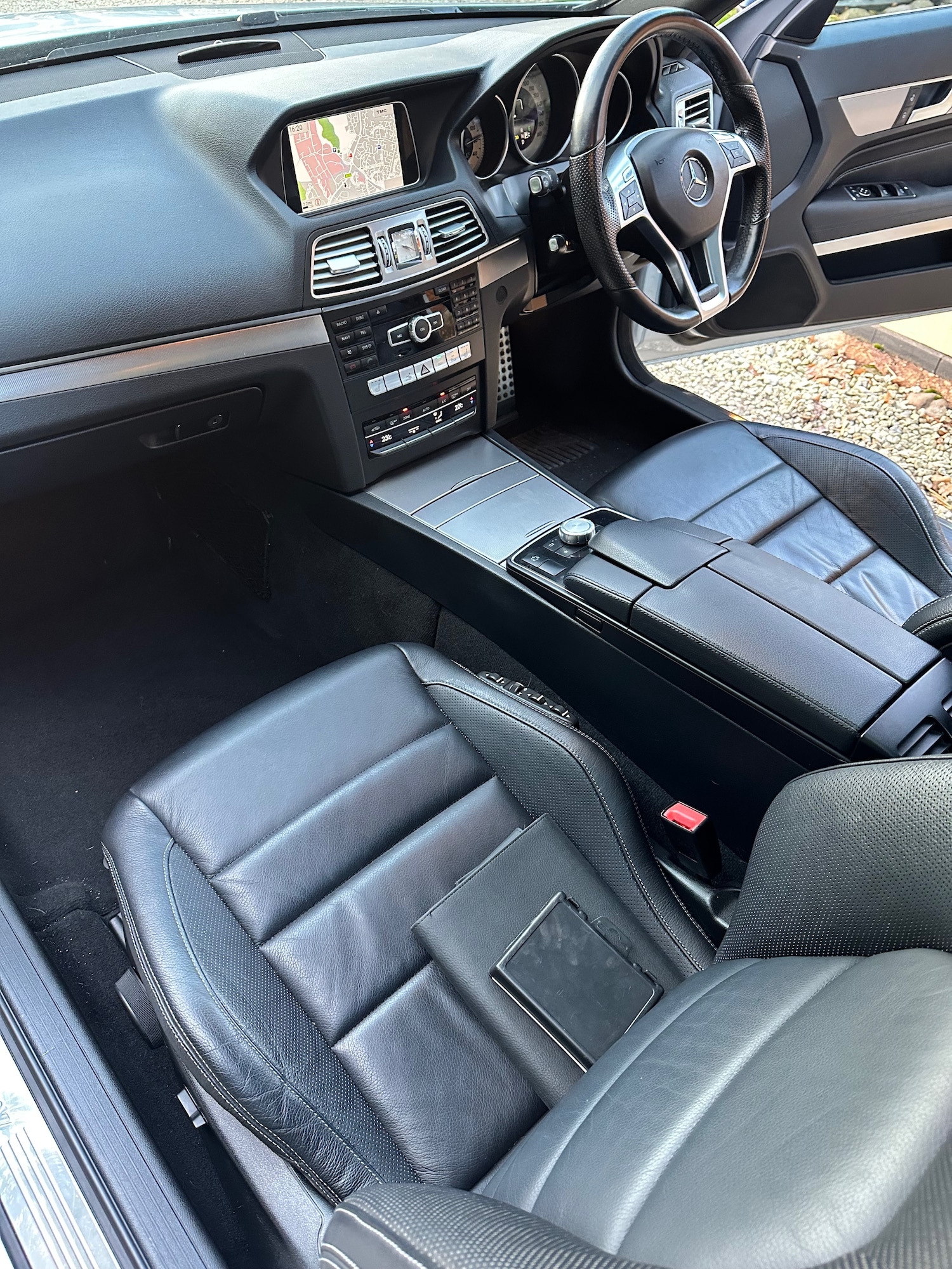 Used Mercedes-Benz E Class 2013 for sale - 76627108: Photo 29