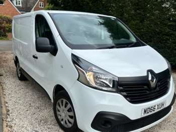 Used Renault Trafic 2017 for sale - 74481772: Photo