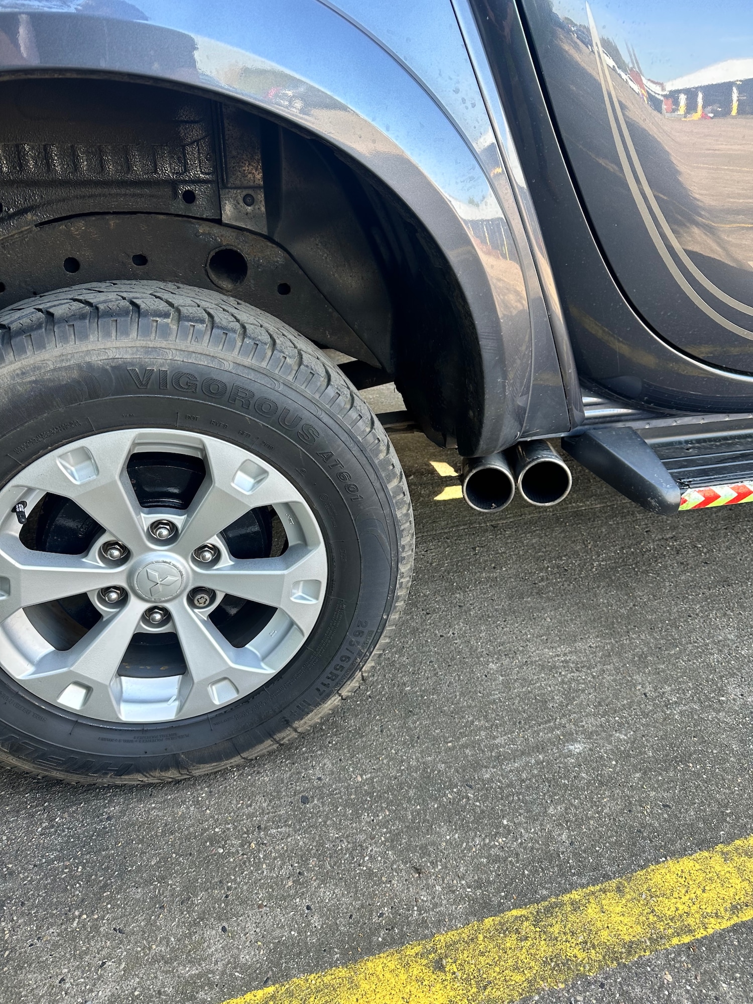 Used Mitsubishi L200 2010 for sale - 78169147: Photo 5