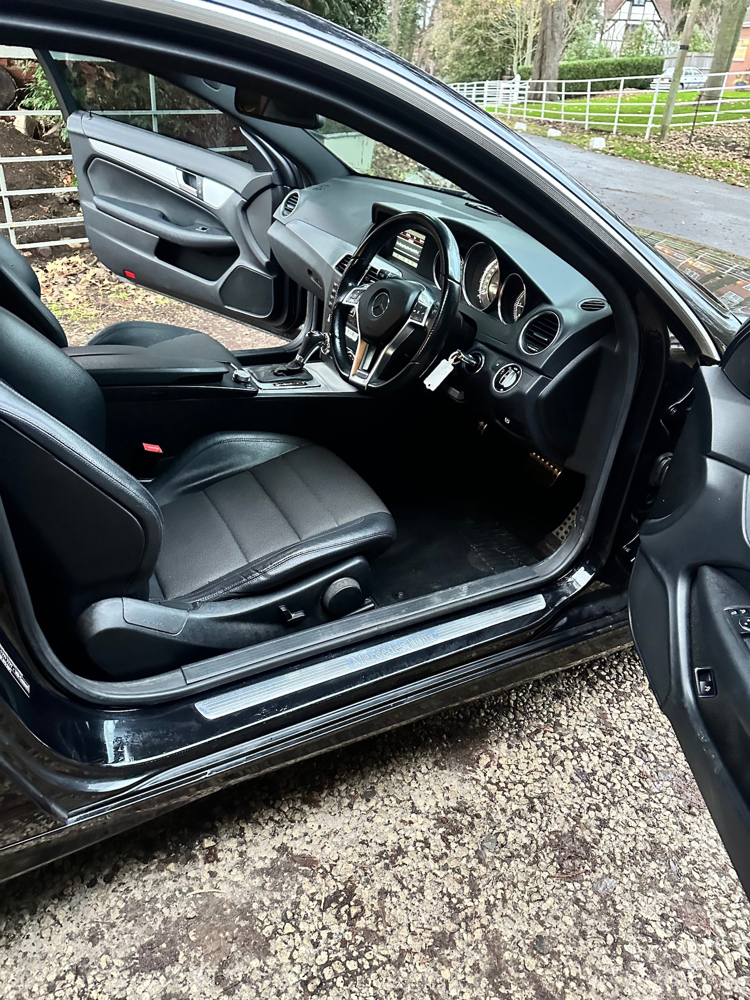 Used Mercedes-Benz C Class 2012 for sale - 76706000: Photo 11