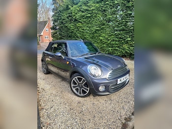 Used MINI Convertible 2014 for sale - 77902046: Photo