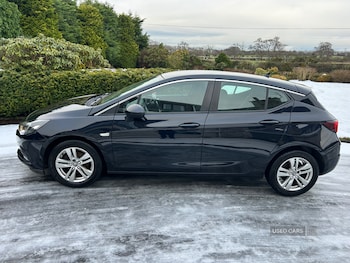 Used Vauxhall Astra 2017 for sale - 77120991: Photo