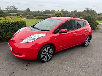 2015 - 80kW Tekna 24kWh 5dr Auto