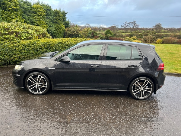 Used Volkswagen Golf 2015 for sale - 76621322: Photo 3