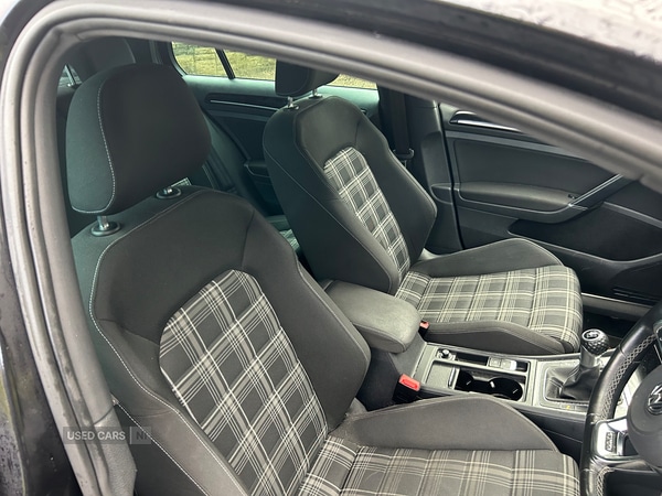 Used Volkswagen Golf 2015 for sale - 76621322: Photo 7