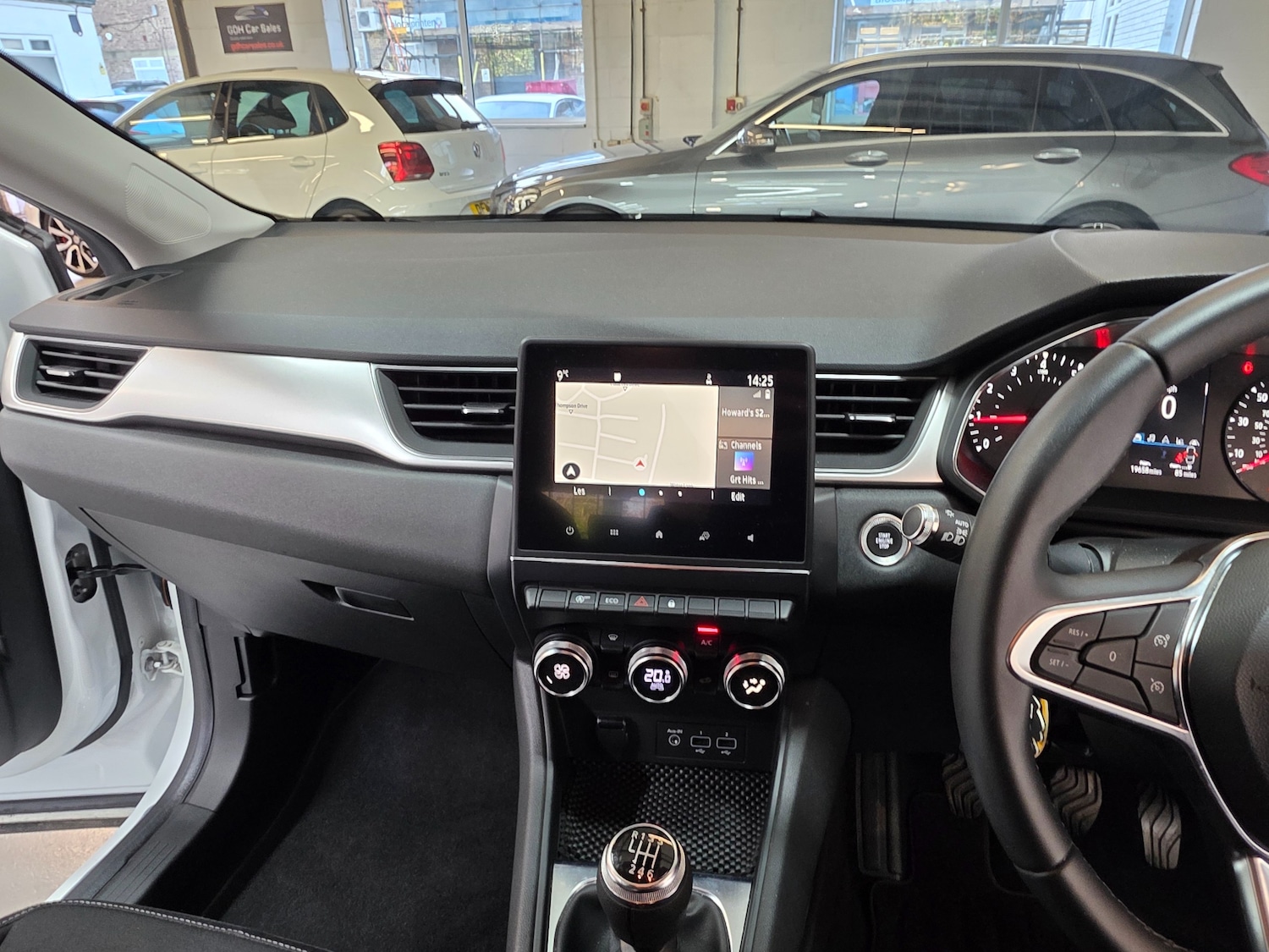 Used Renault Captur 2020 for sale - 76635032: Photo 15