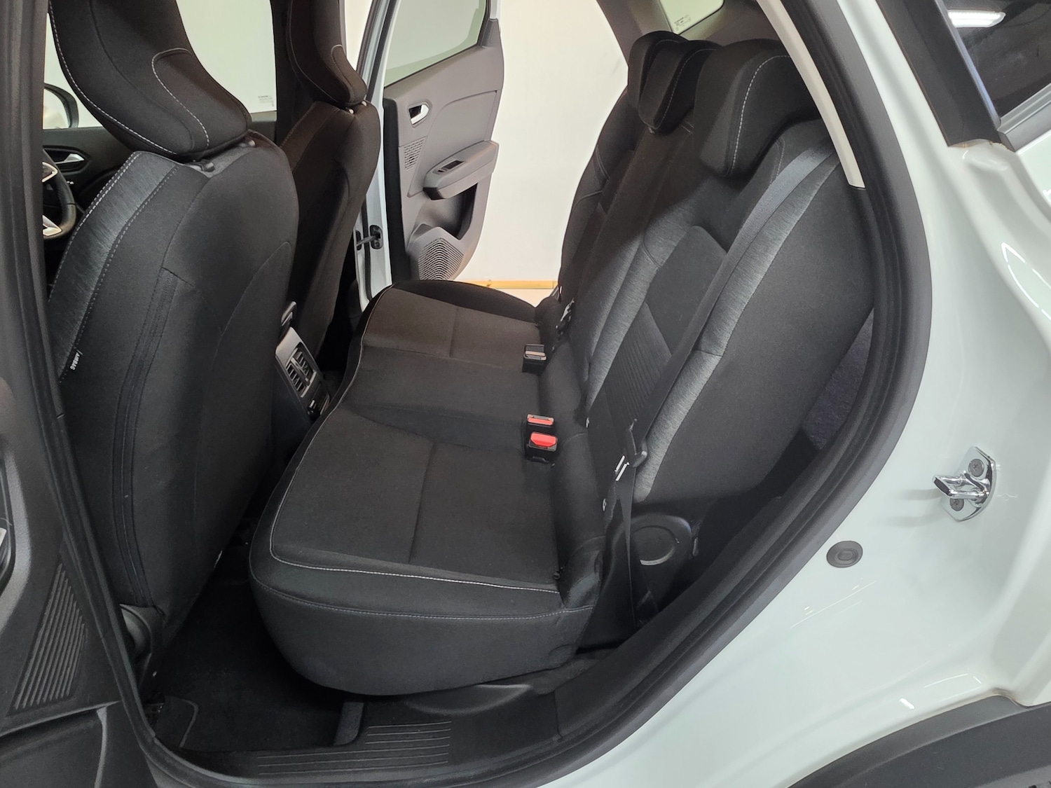 Used Renault Captur 2020 for sale - 76635032: Photo 35