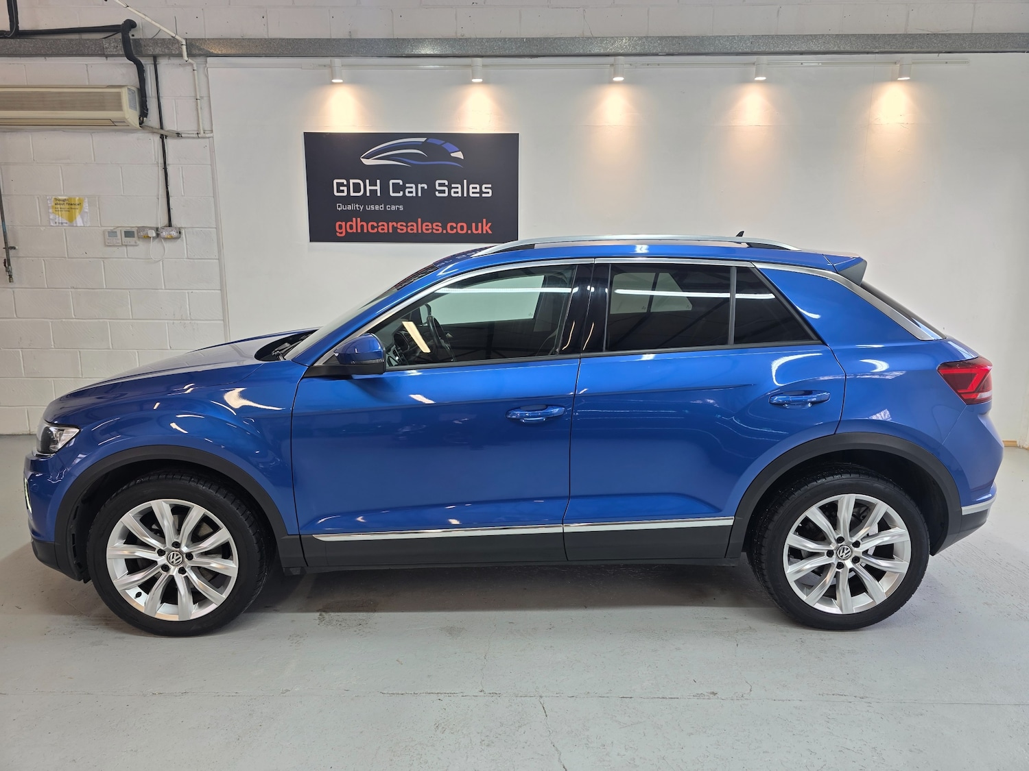 Used Volkswagen T-Roc 2018 for sale - 77539919: Photo 17