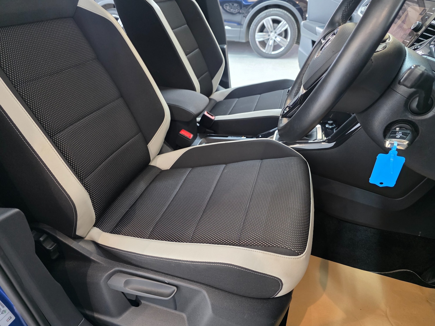 Used Volkswagen T-Roc 2018 for sale - 77539919: Photo 33