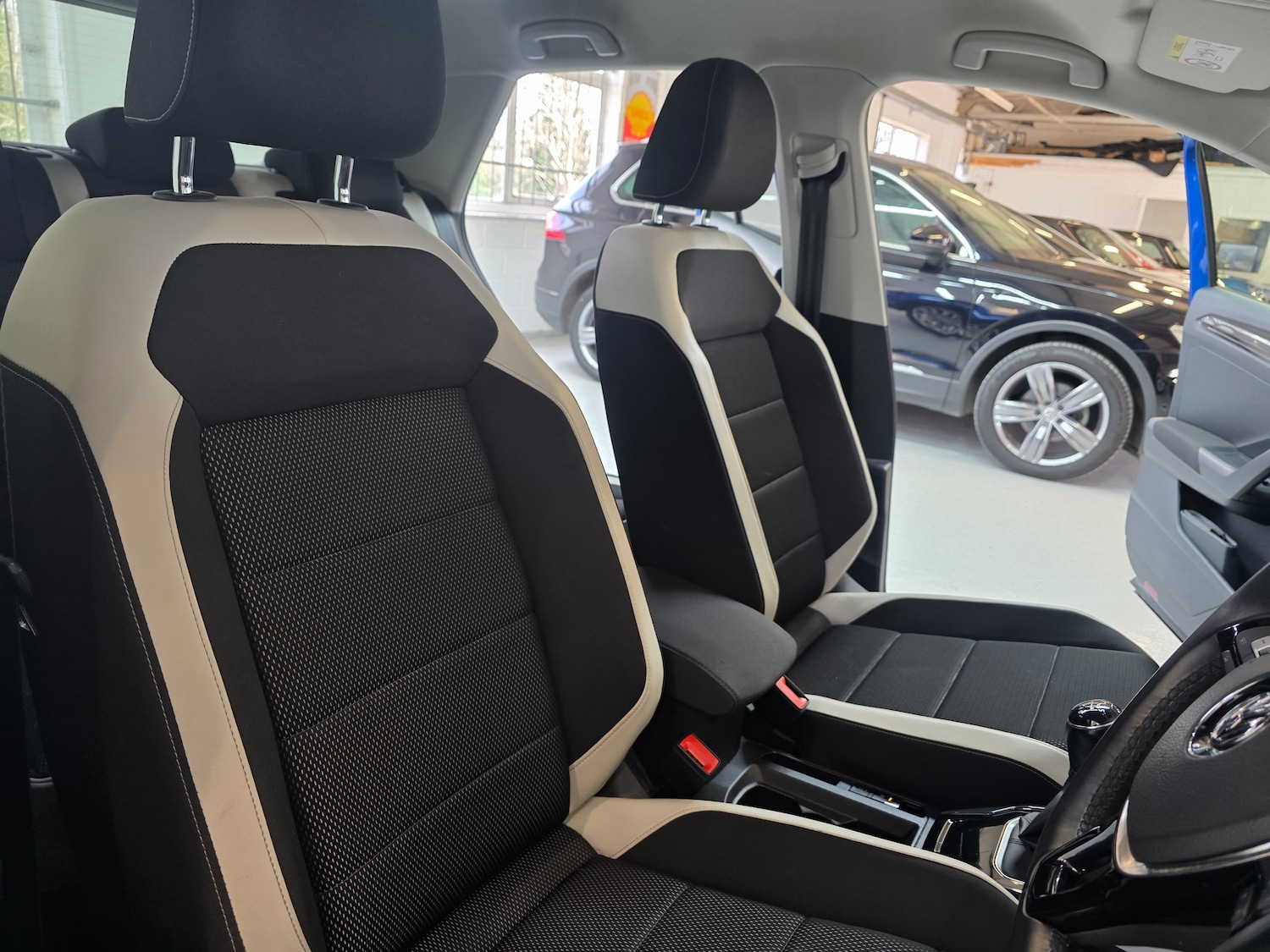 Used Volkswagen T-Roc 2018 for sale - 77539919: Photo 34