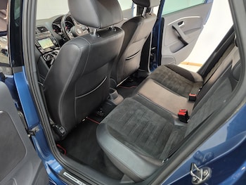 Used Volkswagen Polo 2015 for sale - 77747425: Photo