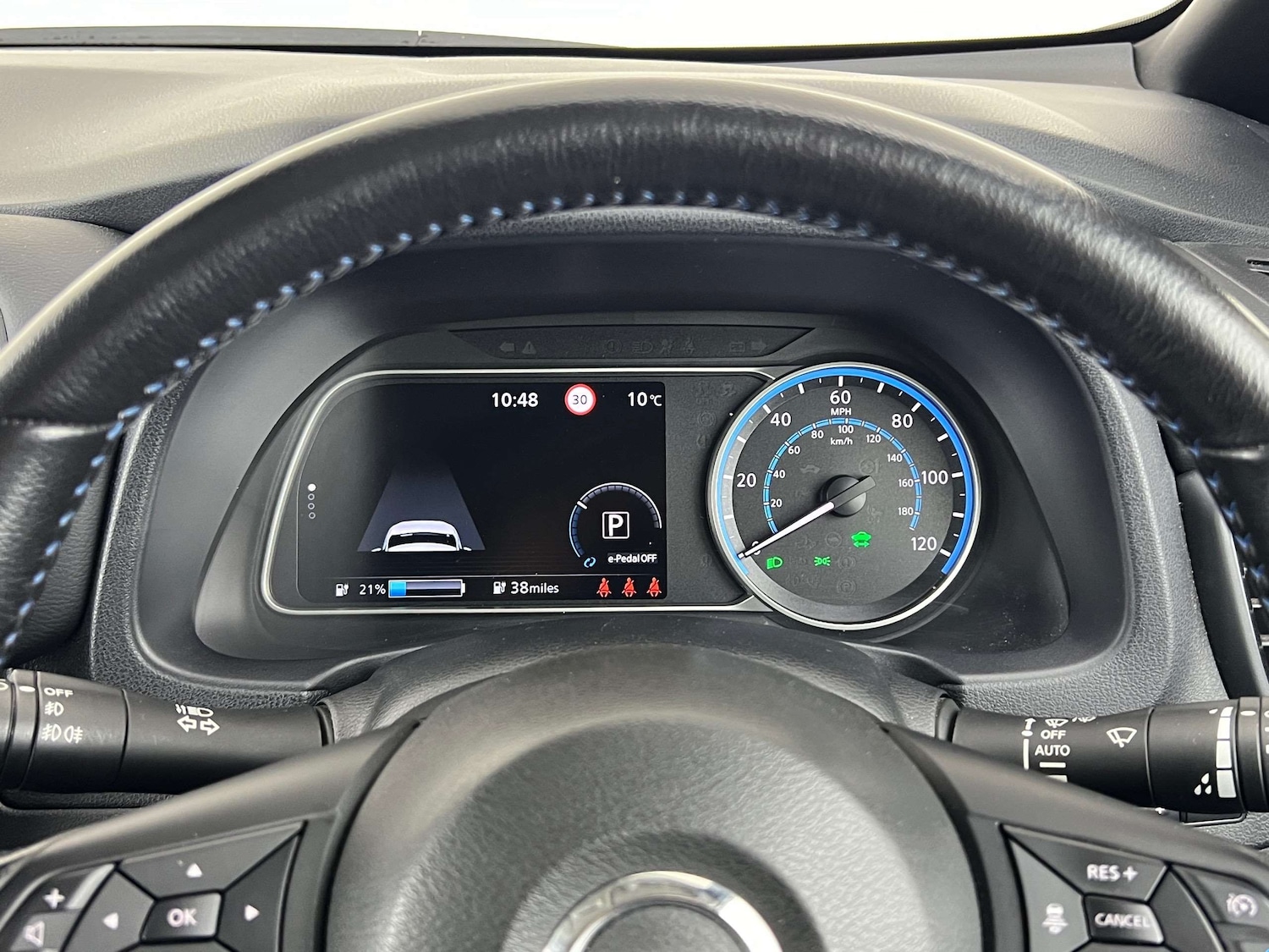 Used Nissan Leaf for sale - 76469140: Photo 11