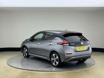 Used Nissan Leaf 2020 for sale - 76469140: Photo