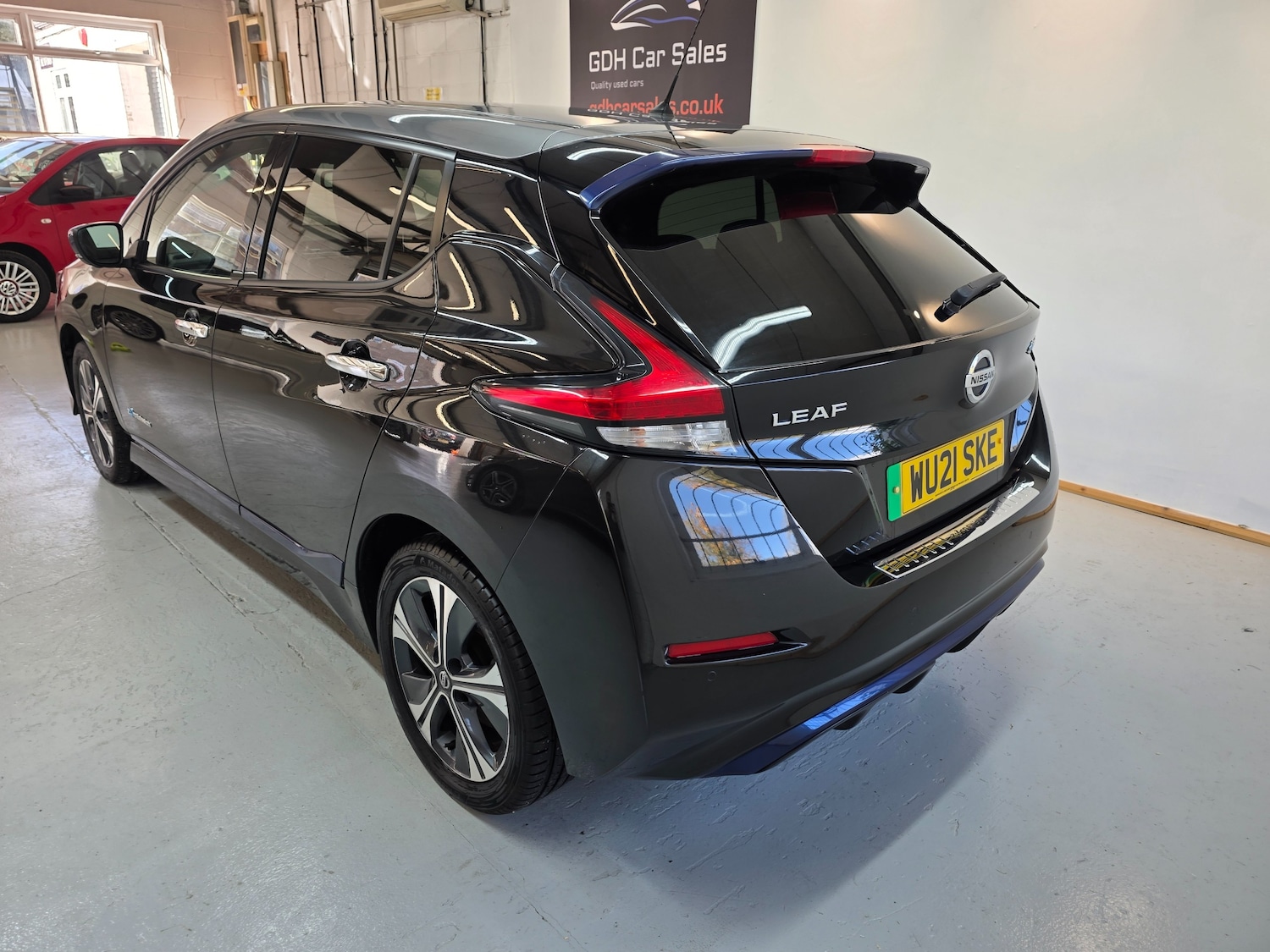 Used Nissan Leaf 2021 for sale - 76436632: Photo 8