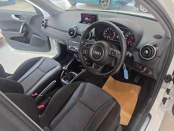 Used Audi A1 2018 for sale - 79400623: Photo