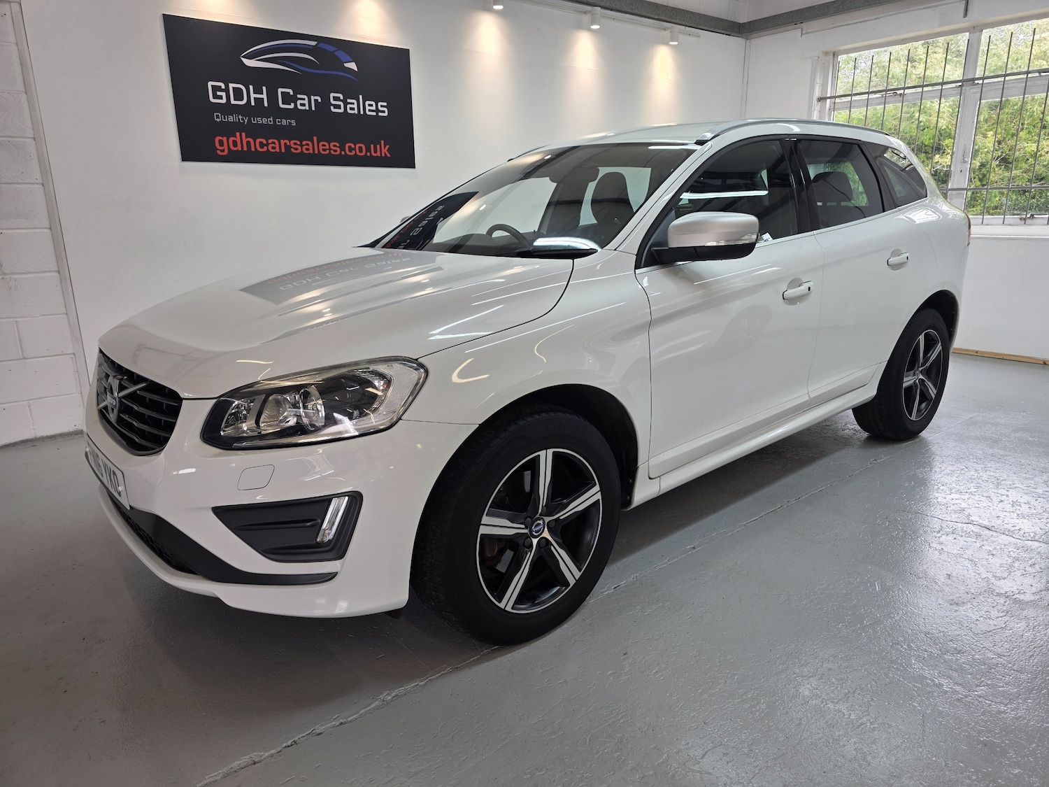 Used Volvo XC60 2016 for sale - 76120382: Photo 1
