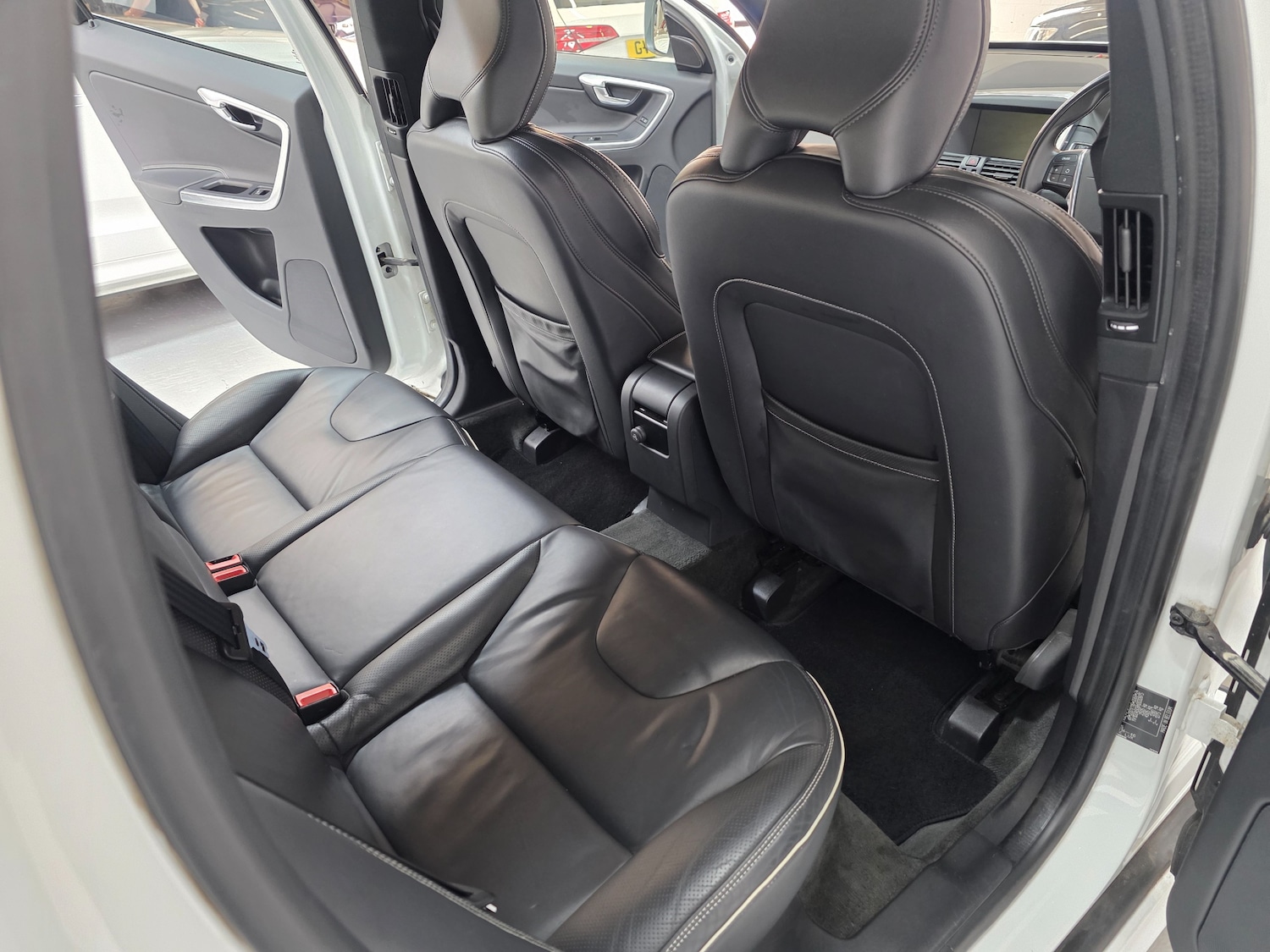Used Volvo XC60 2016 for sale - 76120382: Photo 12