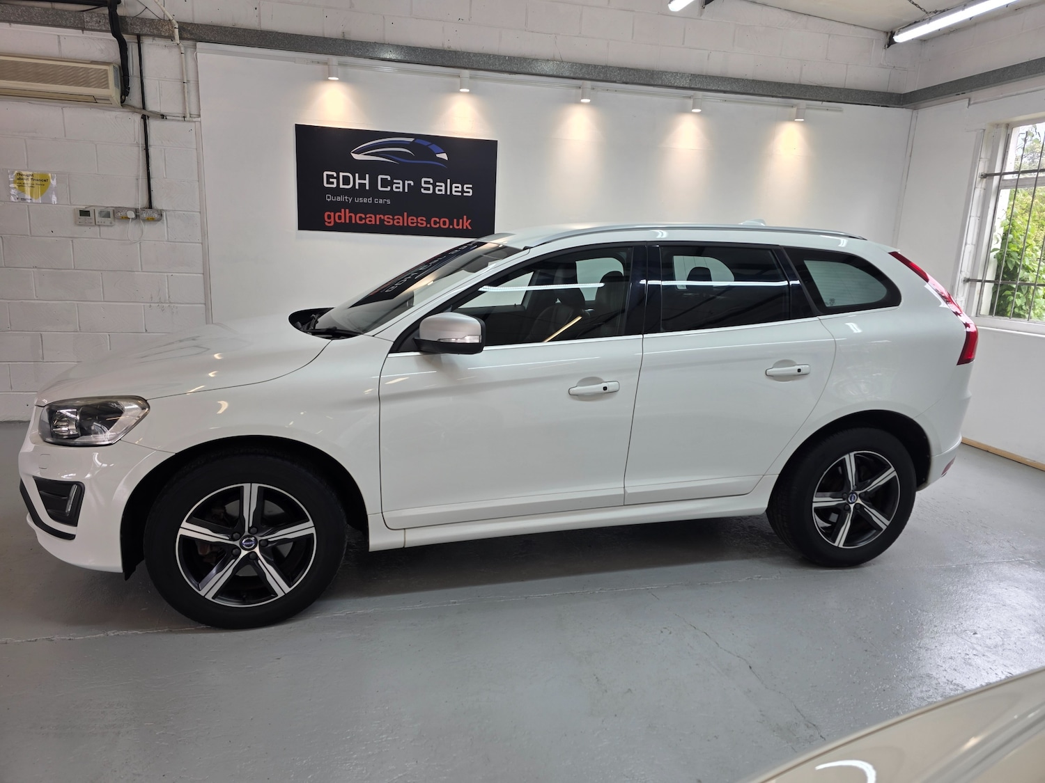 Used Volvo XC60 2016 for sale - 76120382: Photo 13