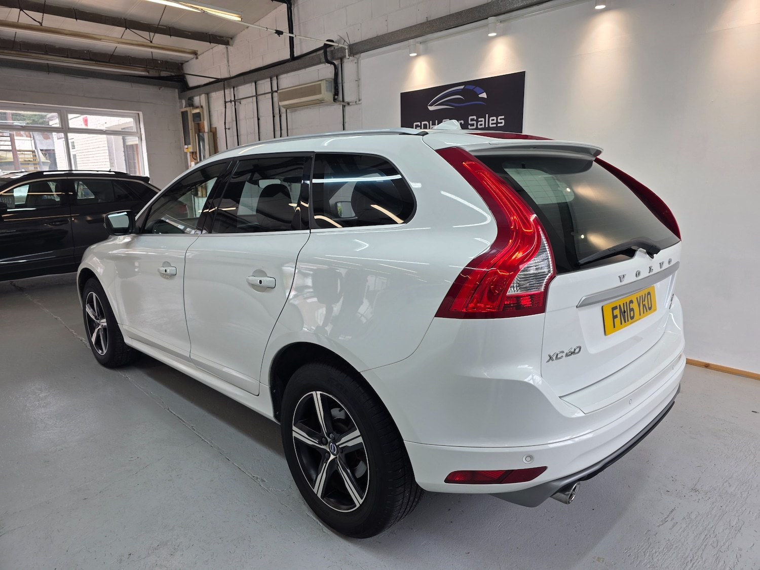 Used Volvo XC60 2016 for sale - 76120382: Photo 3